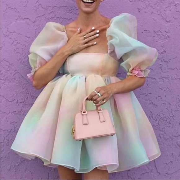 NEW tulle puff dress - Picture 3 of 6